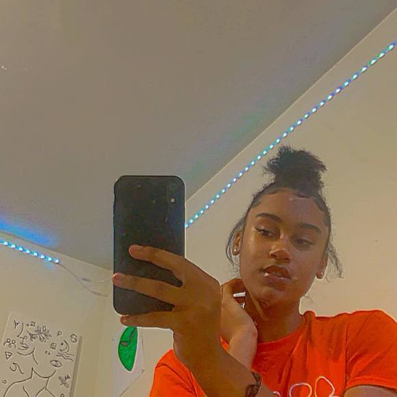 nathalyflores